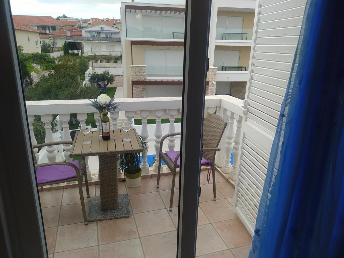 Apartmani Trubi 3 Vodice Exterior photo