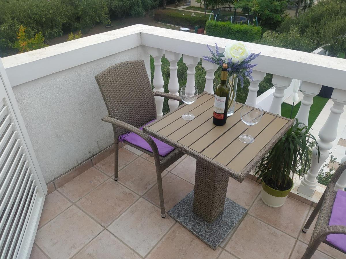 Apartmani Trubi 3 Vodice Exterior photo